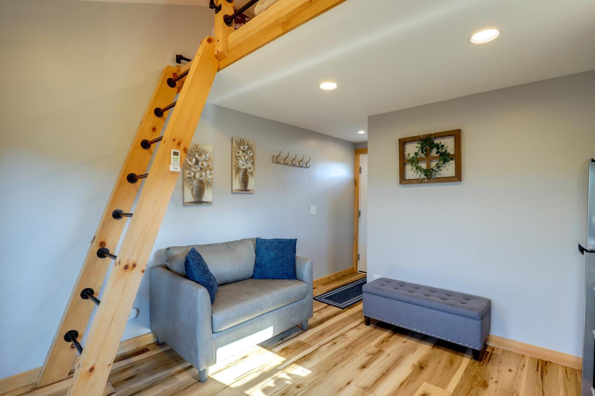 Marshall Studio With Loft, Hot Tub And Views! Exterior foto